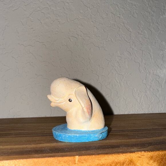 Penn Pax Disney Pixar's Finding Dory Baily in Water Mini Fish Aquarium Ornament - Picture 5 of 7